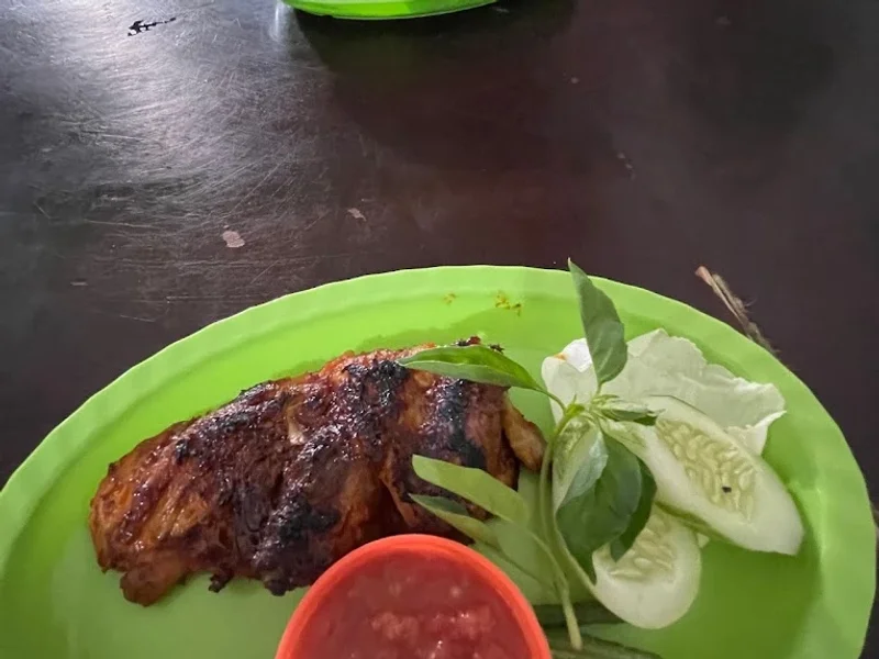 Ayam Bakar Lumayan
