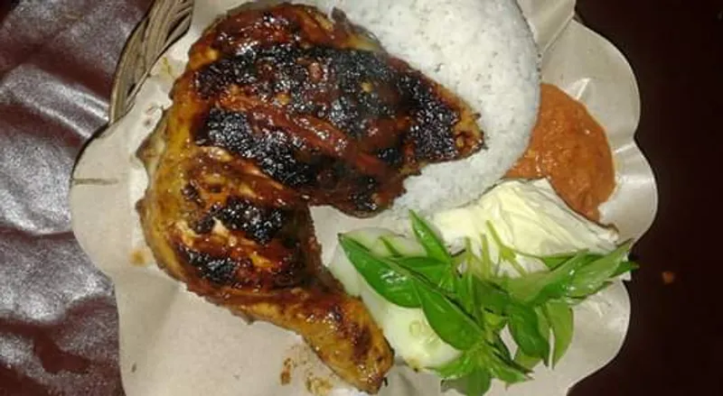 Warung Lalapan Bali Ikan Bakar