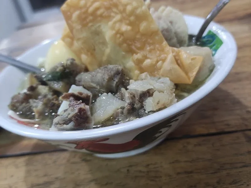 BAKSO&MIE AYAM SUPER SOLO MAS YONO