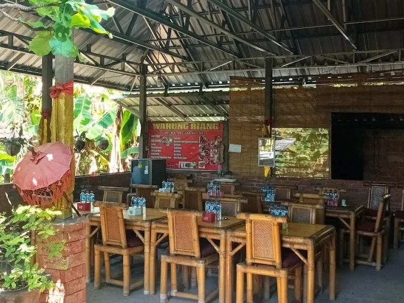 LESEHAN IKAN BAKAR RIANG