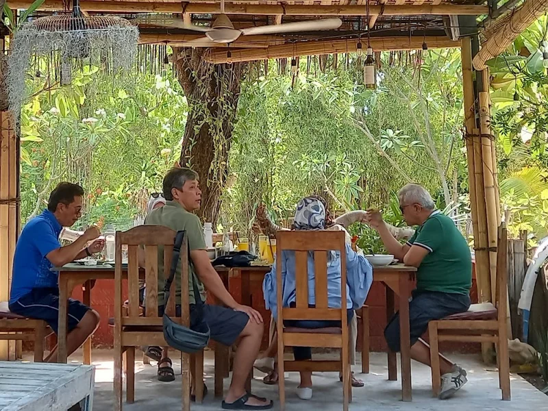 Santai Warung -Pemuteran