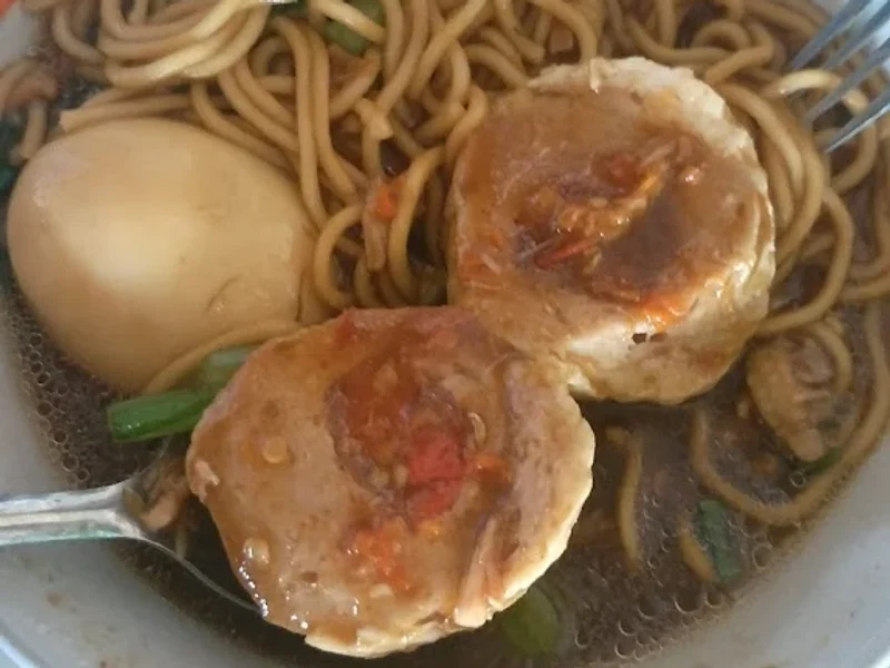 Mie Ayam & Bakso Doel