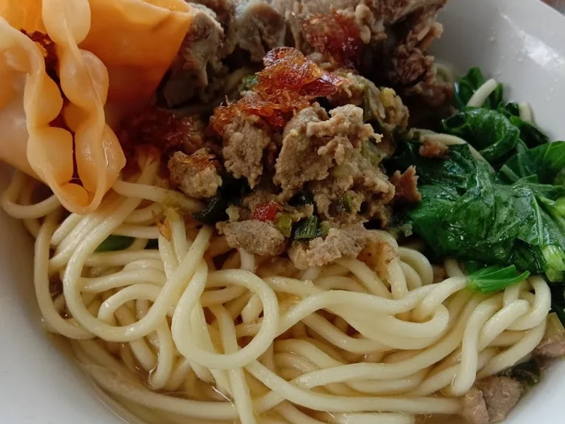 Wr. Samblung ( Bakso & Mie Babi)