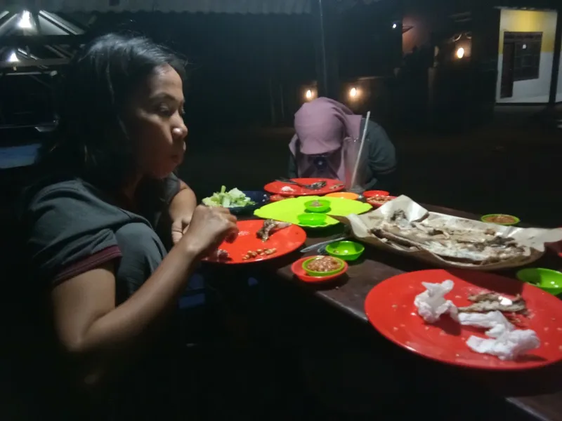 Warung Makan Tajung Homestay