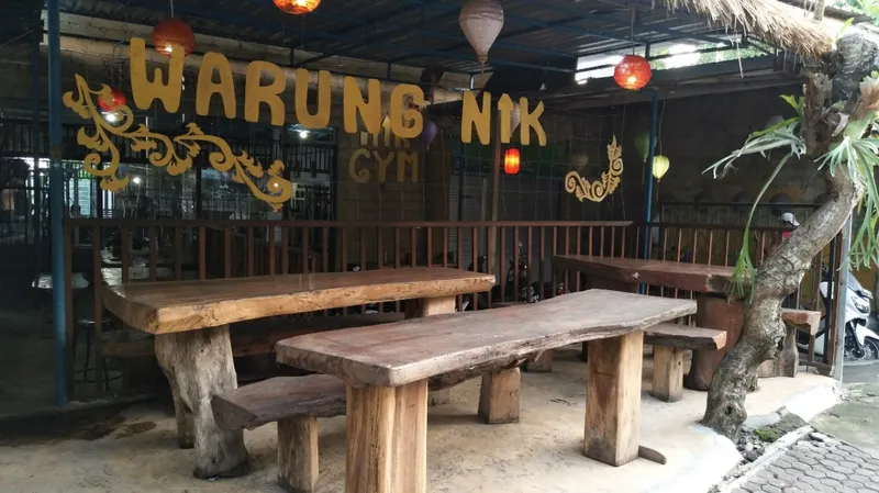 Warung Nik