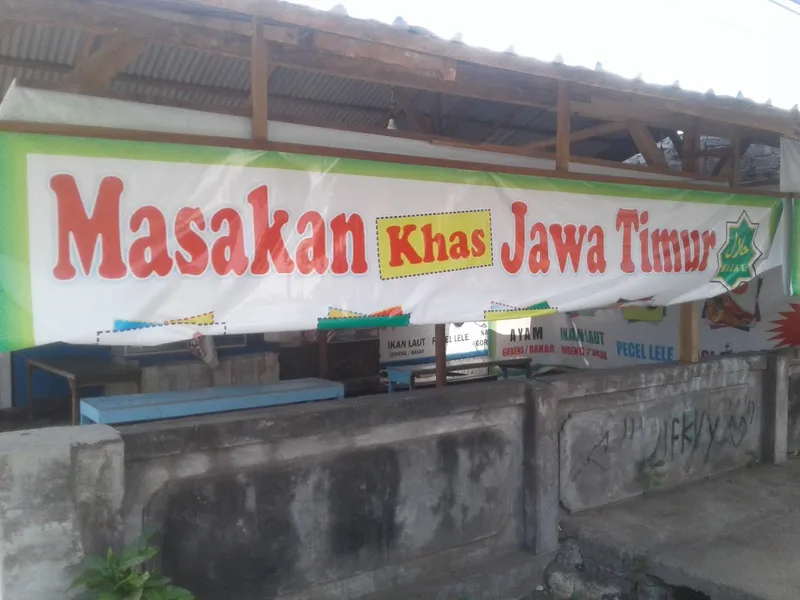 Rumah Makan Masakan Khas Jawa Timur