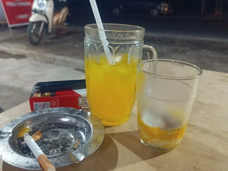 Warkop paha dada