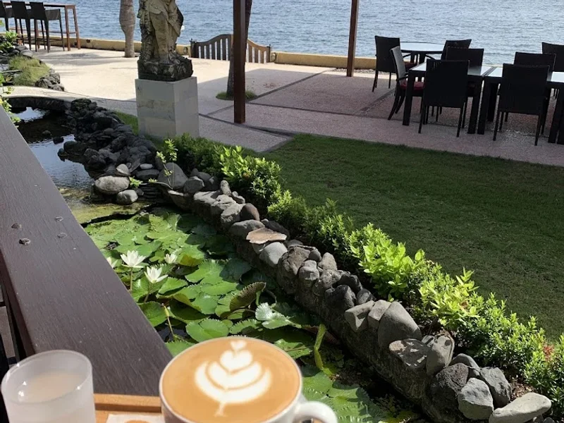 Karang Indah Restaurant Coffee and Eatery