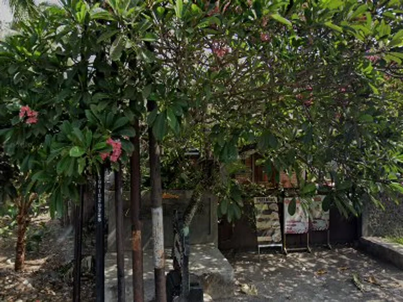 Mai Nongki Desa Les