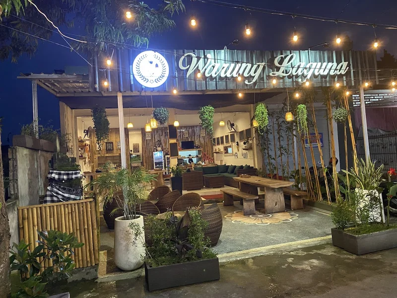 Warung Laguna