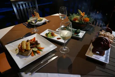 Daftar 10 hotel dengan restoran di Sukasada Buleleng