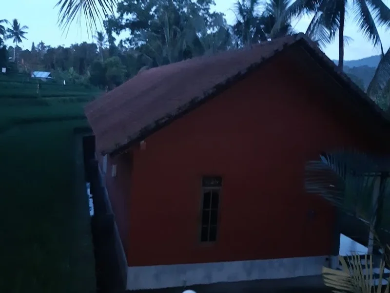 Lotus Guesthouse Sudaji