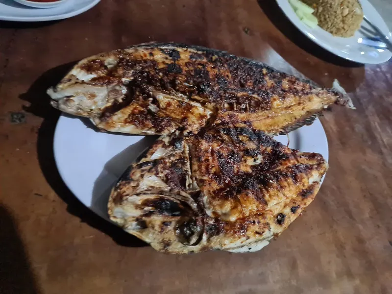 Mie Ayam Bakso Bolo Dewe Banyuwangi