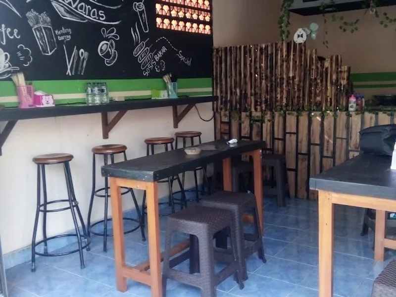 Warung Mie Waras