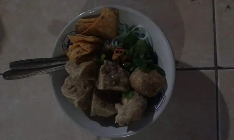 Bakso Mie Ayam Ojo Lali