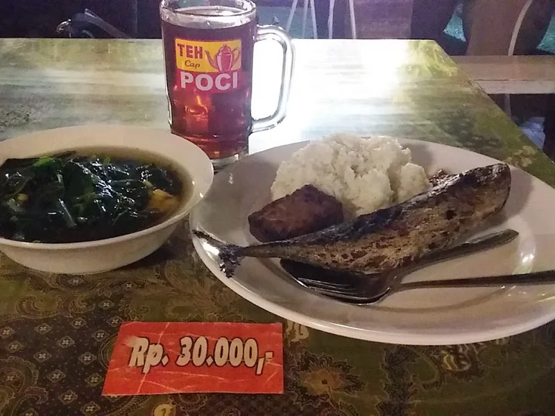 Rumah Makan Surya Muslim