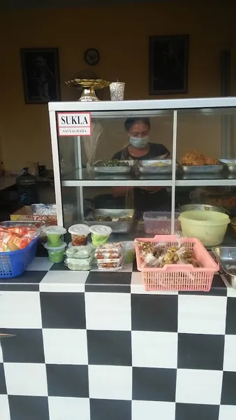 Nasi Bali Ayam Betutu