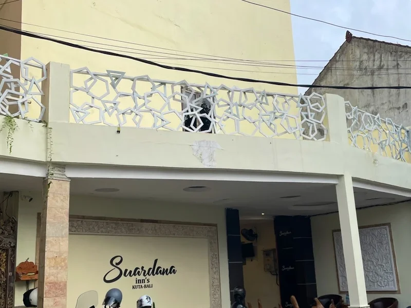 Suardana inn's