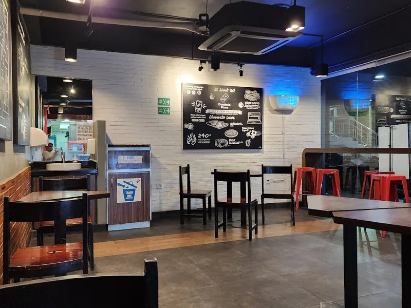 Domino's Pizza Gelael