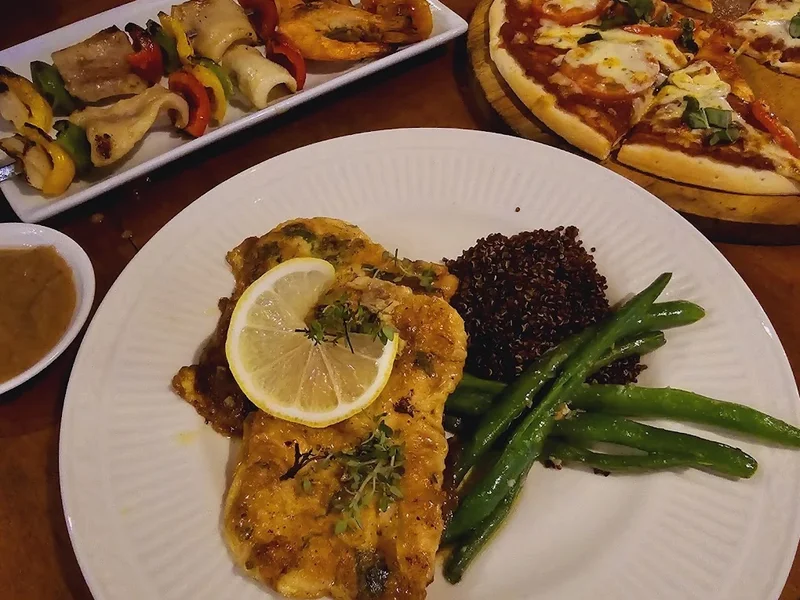 SHIPWRECK BALI Rooftop Bar & Resto