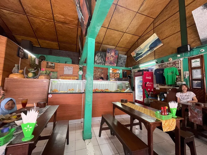 Warung Indonesia