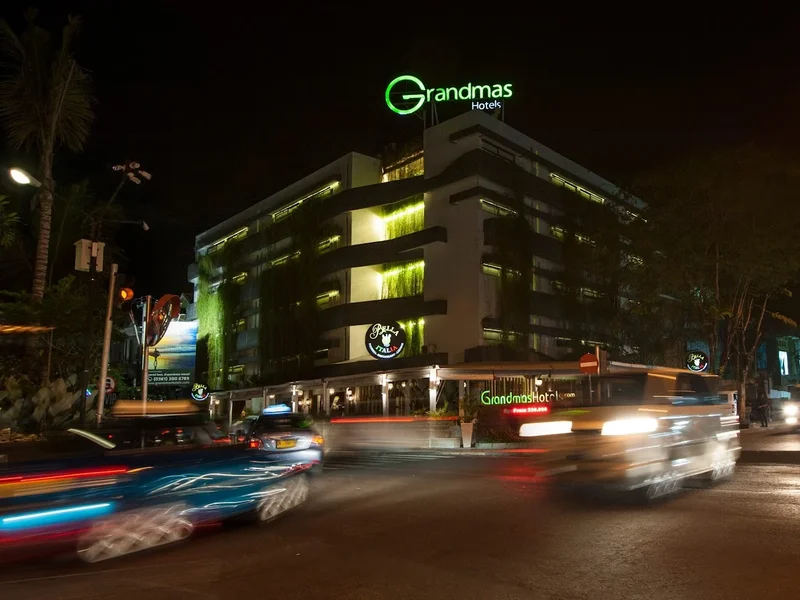 Grandmas Plus Hotel Legian