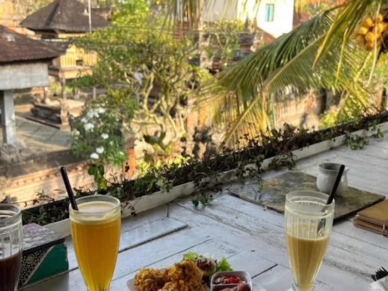 Dayu's Warung