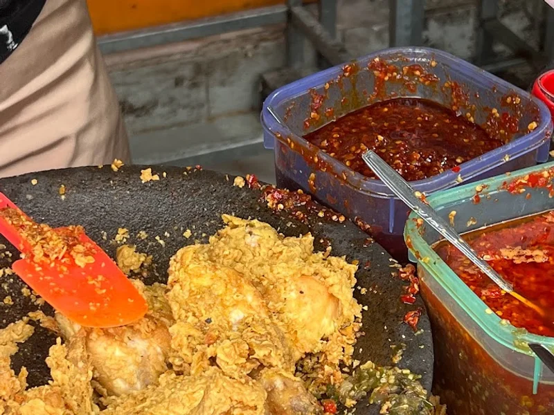 Leak geprek tegalalang