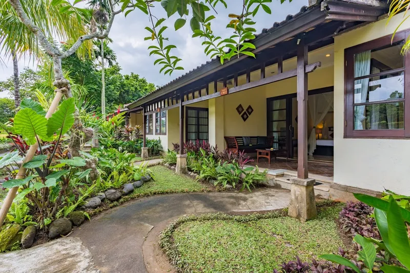 Aniniraka Resort and Spa