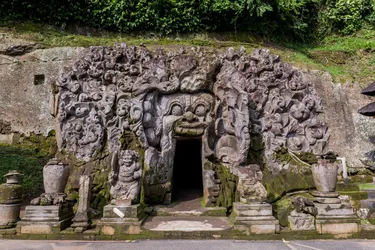 Daftar 10 hotel romantis di Tampaksiring Gianyar