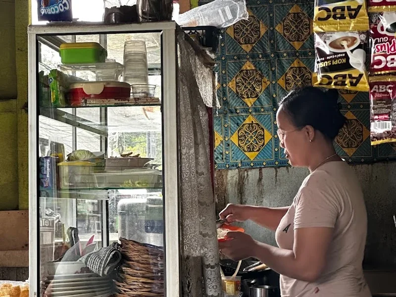 Warung Jawa Muslim Buk Thania