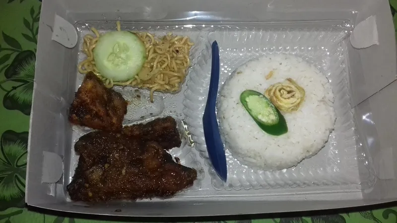 Warung Lalapan Sego Tempong Pak EKO