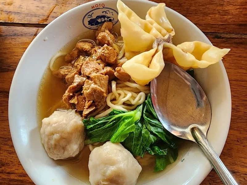 BLLI BUT,Mie Ayam Bakso Ayam