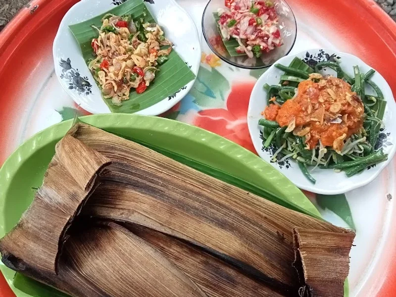 BETUTU KEREN PAK RIZAL(local resto)