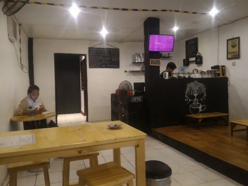 TEMPAT NGOPI Est.