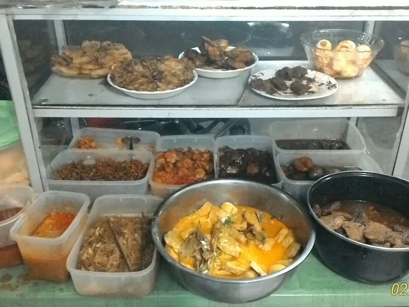 Nasi Uduk Betawi Bang Muchtar