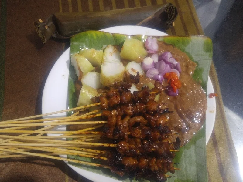 Sate Kulit Soponyono