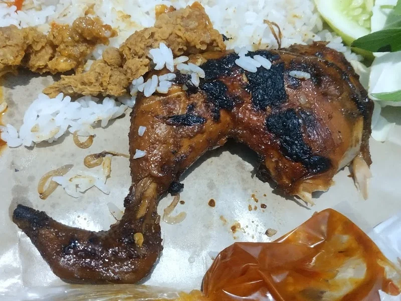 Ayam Bakar Bu Tinem Wonogiri