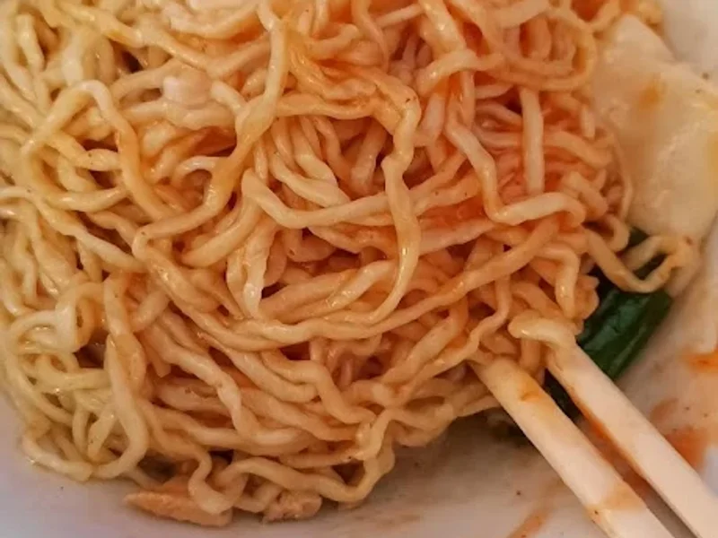Mie Ayam Pangsit Iqbal