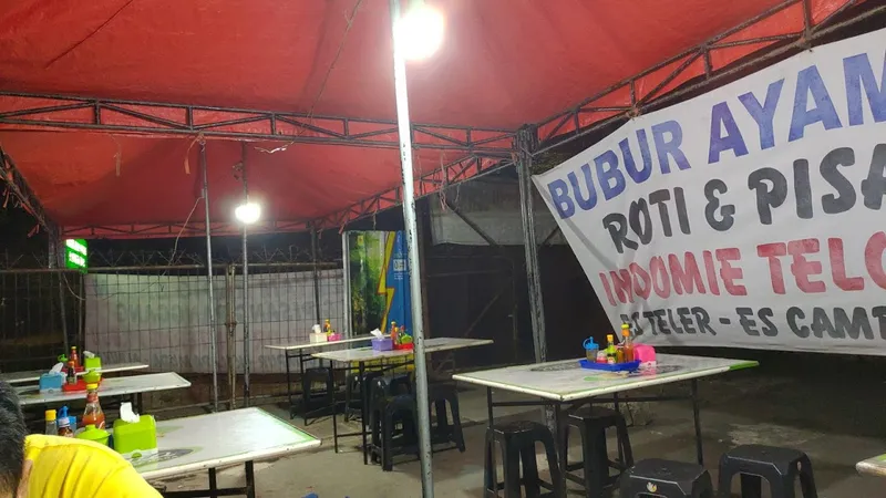 BUBUR AYAM KHAS RADIO DALAM, BUARAN