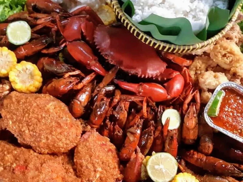 Dapur Swarna (Seafood dan Makanan Rumahan)