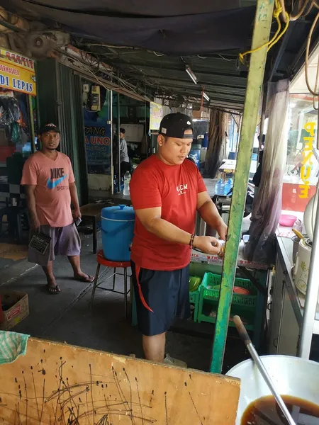 Nasi Bebek Pedas Khas Madura