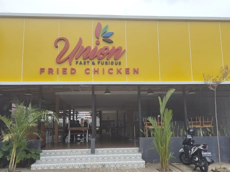 Ayam Goreng Karawaci & Union Chicken