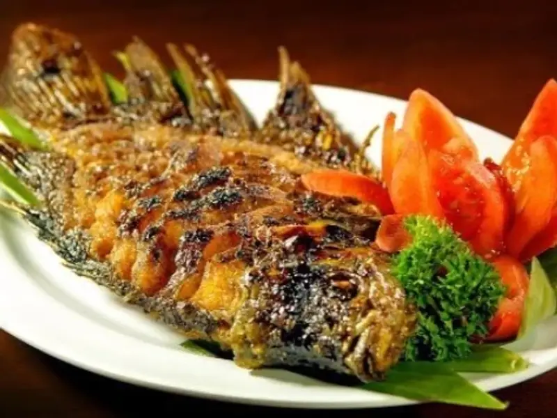 Seafood & Ayam bakar Dapur Kindi