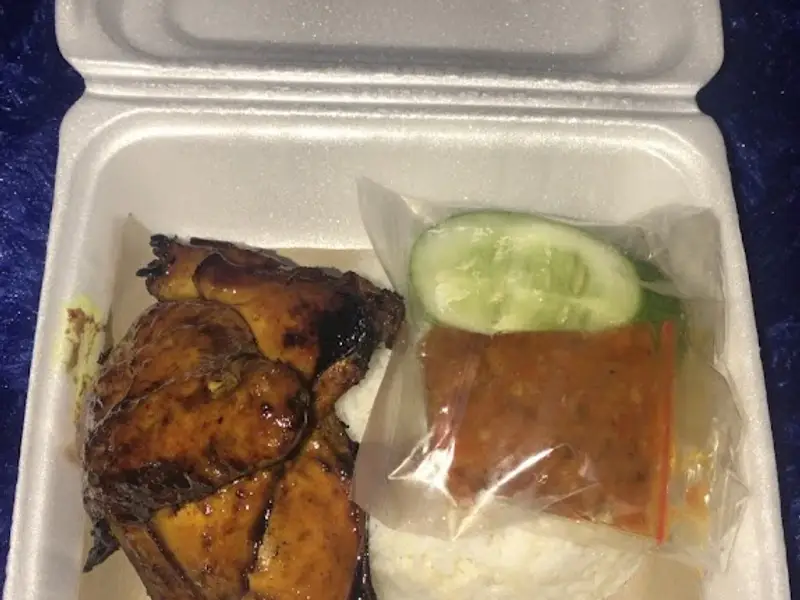 Ayam Bakar Pedes Banget