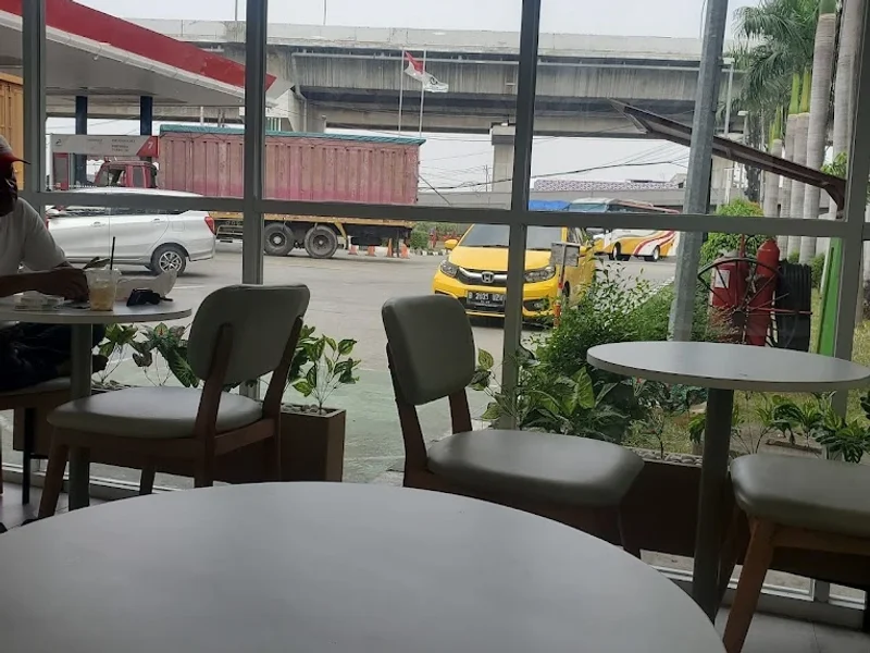 TOMORO COFFEE - SPBU Coco Cakung