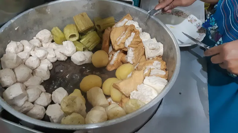 Siomay dan Batagor Mang Use Tea