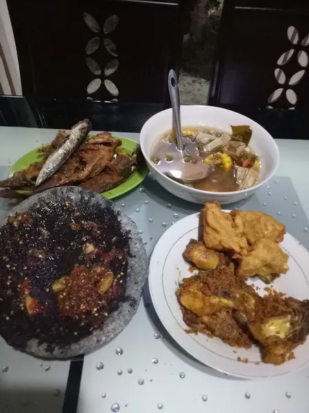 Rumah Makan Bu Atun