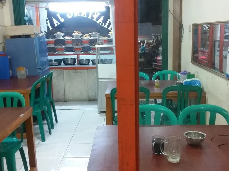 Rumah Makan Silayiang Jaya Masakan Padang