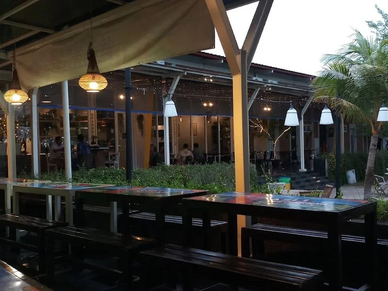 Food Garden JGC - Jakarta Garden City